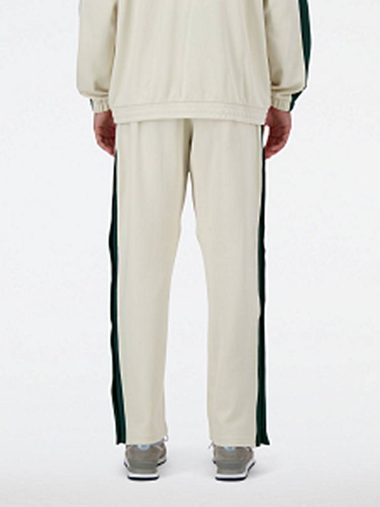 NEW BALANCE SPORTSWEAR GREATEST HITS FRENCH TERRY PANT